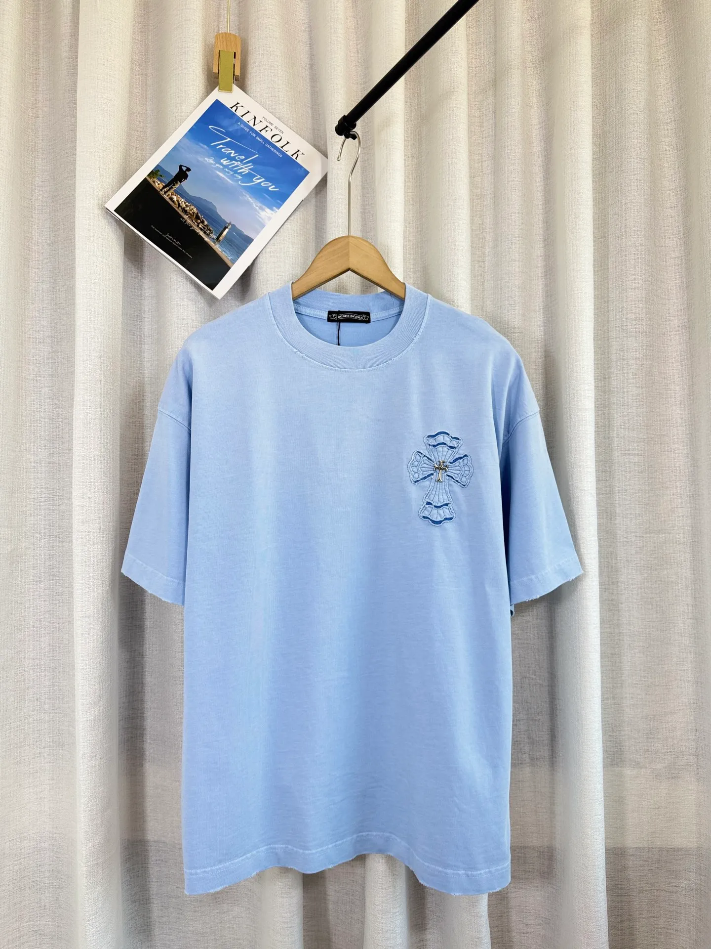 P230 ch high version Chrome Hearts 2025 spring and summer new cross patch washed short-sleeved T-shirt, fabric: 26 double yarns, 320 grams weight, cross patch embroidery, heavy washing Printing process: patch embroidery Color: blue gray Size: S M L XL Style number: 5163